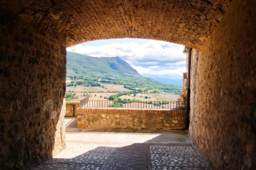 Ferienwohnung La Terrazza In Collina San Gemini Exterior foto